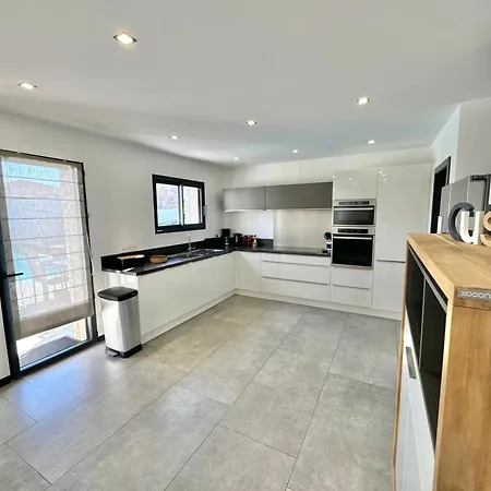 Porto- Vecchio Avec Piscine 8 Pers *