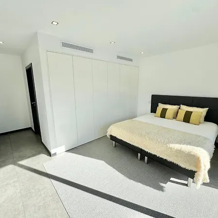 Porto- Vecchio Avec Piscine 8 Pers *