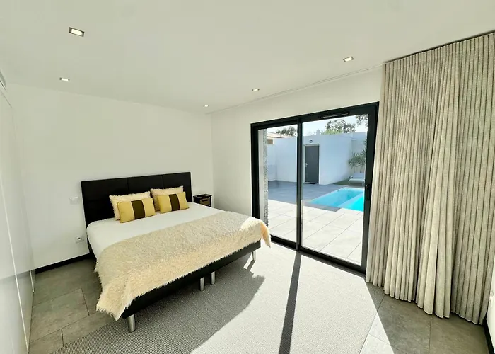 Villa Porto- Vecchio Avec Piscine 8 Pers *